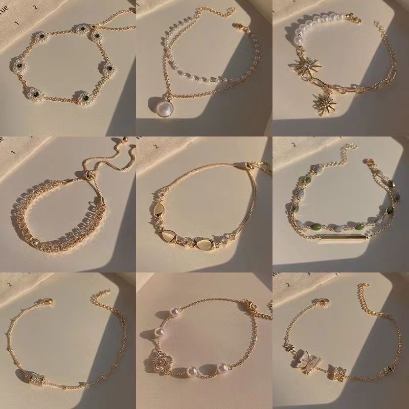 Pochette Surprise "Mystère" – Lot de 10 Bracelets Tendances Aléatoires