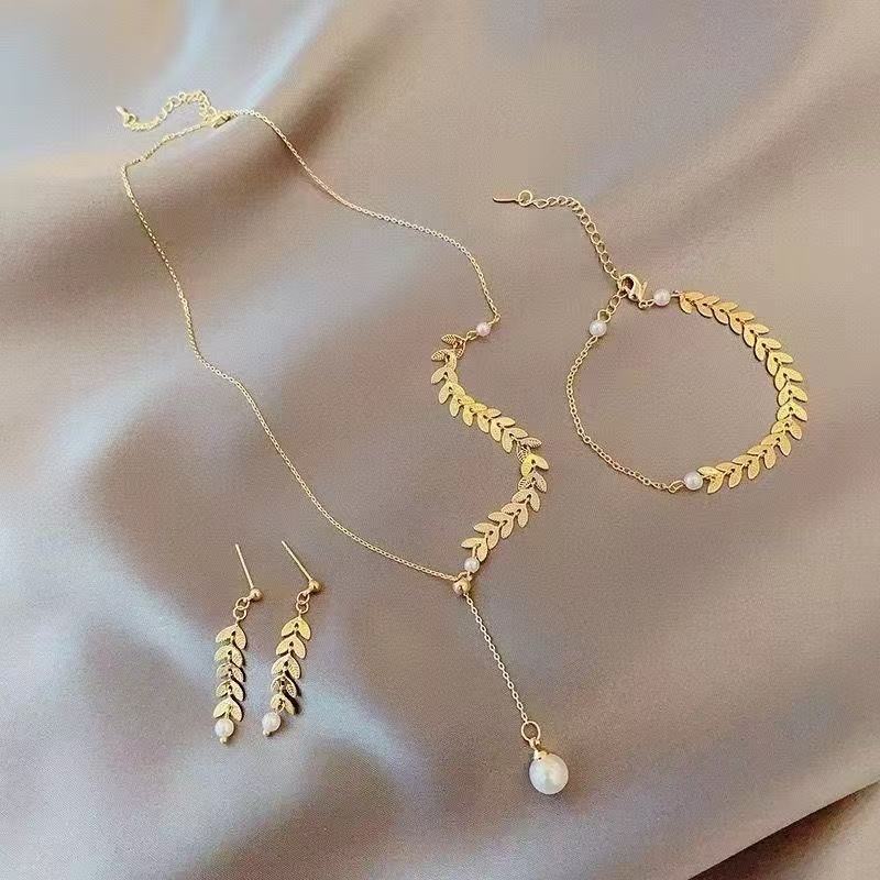 Parure de Bijoux "Épi de Blé" – Ensemble 3 Pièces Raffiné avec Collier Y, Bracelet Ajustable et Boucles d'Oreilles Perlées
