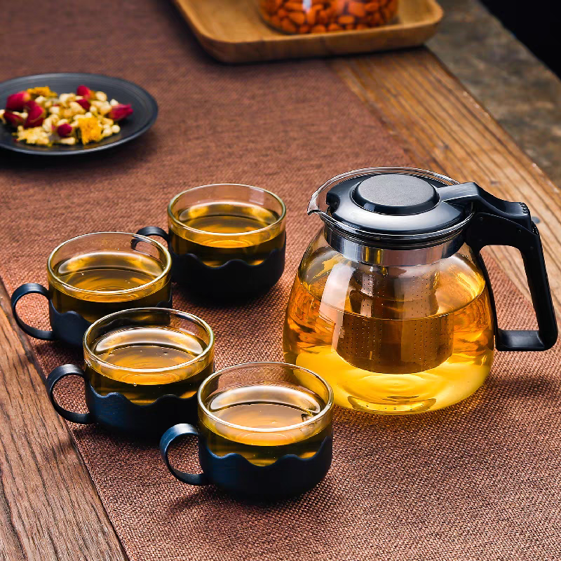 Service à Thé Élégance en Verre Borosilicaté – Théière 900ml avec Filtre Inox et Tasses Assorties