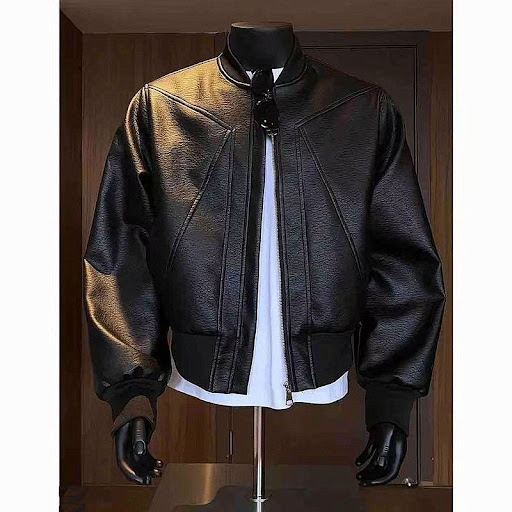 Veste Bomber Américaine Déstructurée en Similicuir - Blouson d'Aviateur Court Coupe Ajustée et Col Baseball pour Homme