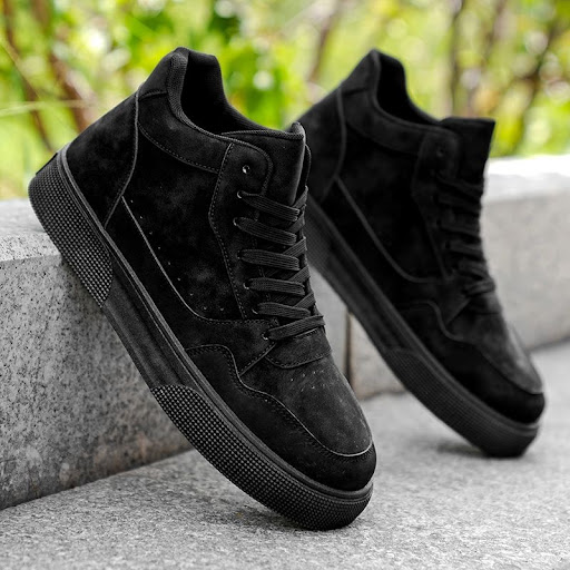 Baskets Montantes Homme Style Rétro Casual - Sneakers Unies en Suédine / Cuir PU avec Semelle Épaisse Antidérapante & Rembourrage Élastique - Disponibles en Noir et Gris