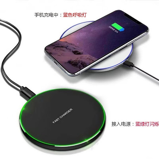 Chargeur Sans Fil Qi Ultra-Fin 30W avec Témoin Lumineux LED – Tapis de Charge Rapide USB Type-C pour iPhone, Samsung, Huawei & Android Compatibles
