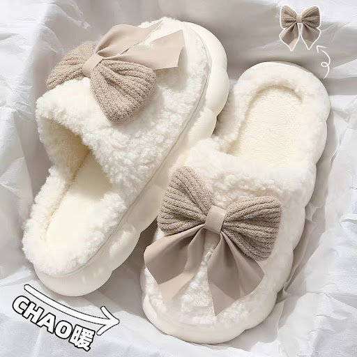 Chaussons d'Intérieur Douceur Effet Moumouté – Pantoufles Moelleuses à Nœud Papillon & Semelle Épaisse Anti-Dérapante