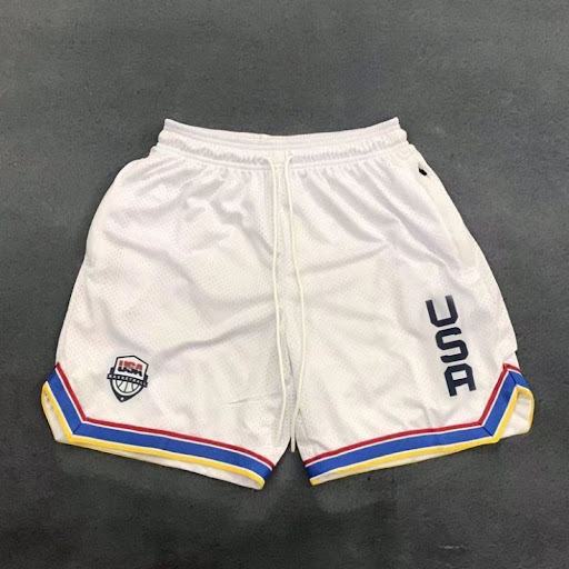 Short de Basketball USA Retro Mesh – Style Streetwear & Sport